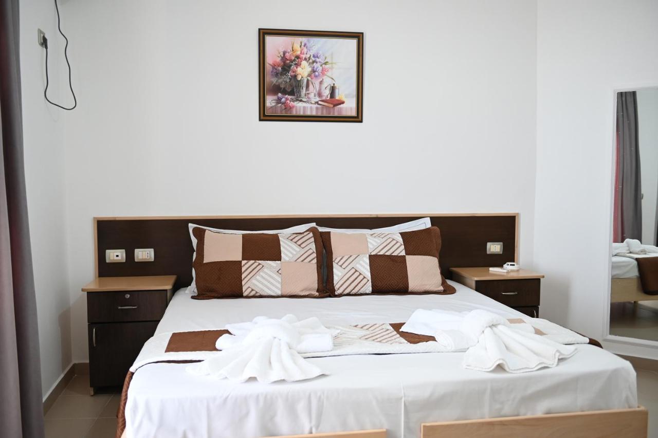 Vila Oxinn Kryemedhej Екстер'єр фото