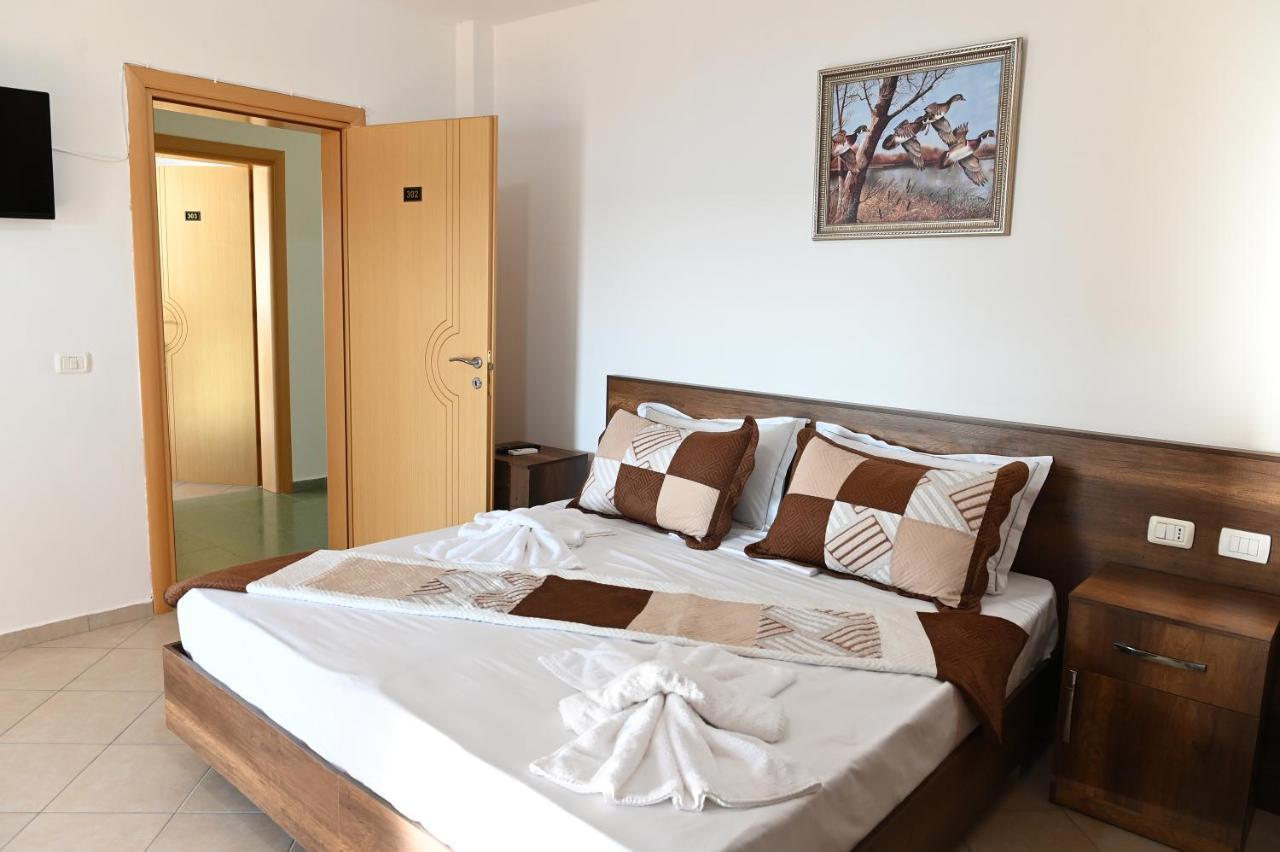 Vila Oxinn Kryemedhej Екстер'єр фото